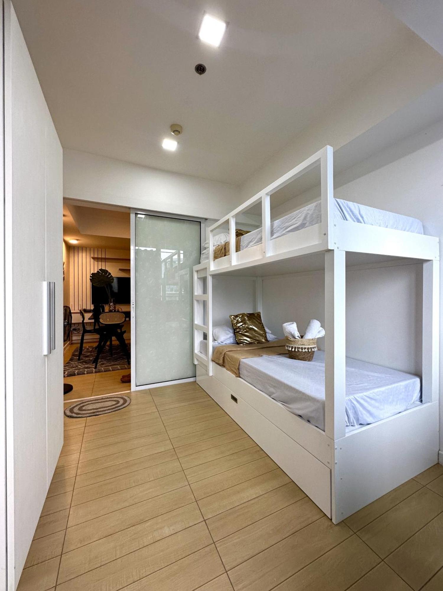 The Bahamas & Maldives Suites At Azure Residences Paranaque 15 Mins Manila Airport T3 Exteriér fotografie